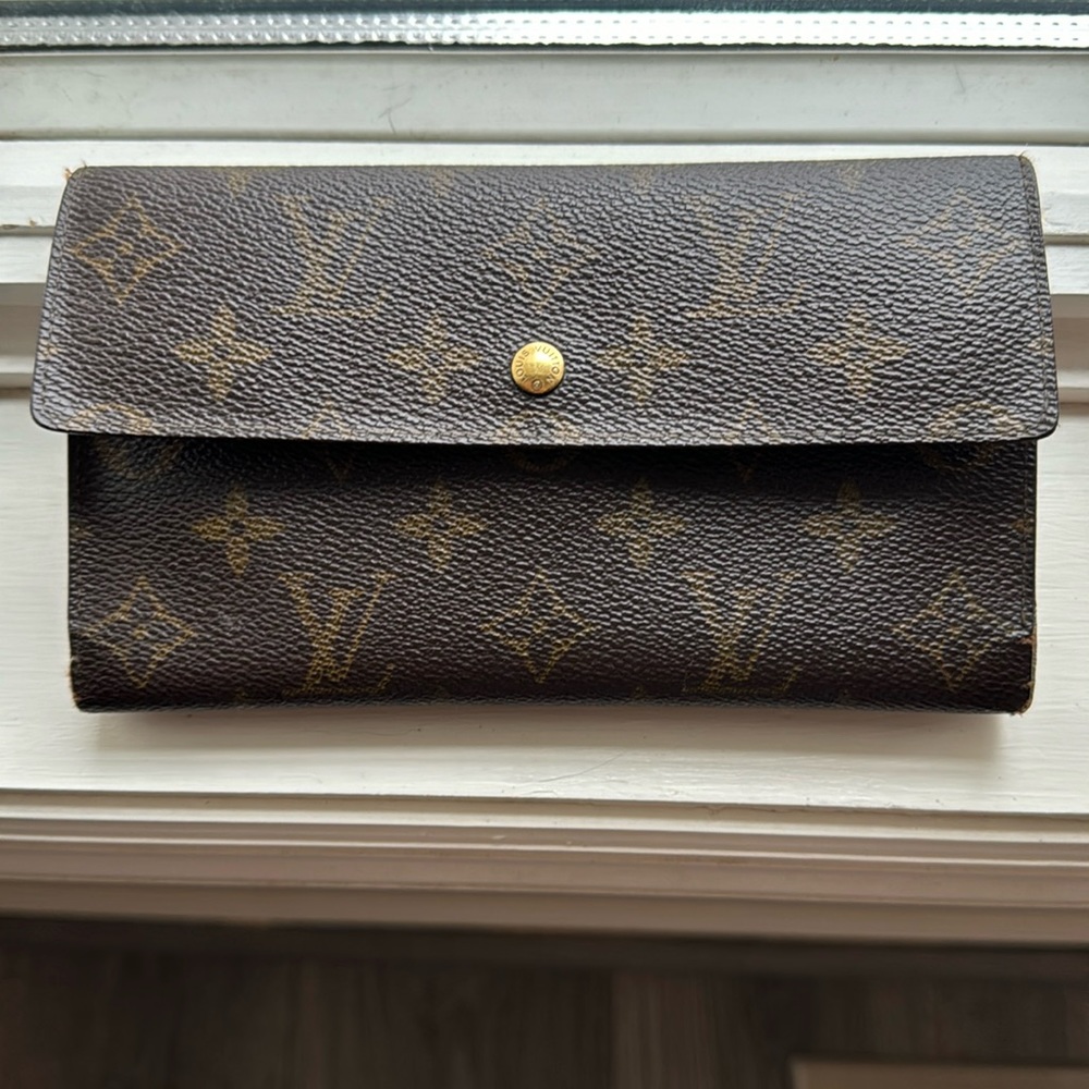 Louis Vuitton Vintage Wallet